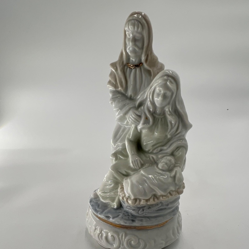 Porcelain Nativity Scene Music Box Figurine Decorative Collectible Wind-Up Base - Picture 2 of 4